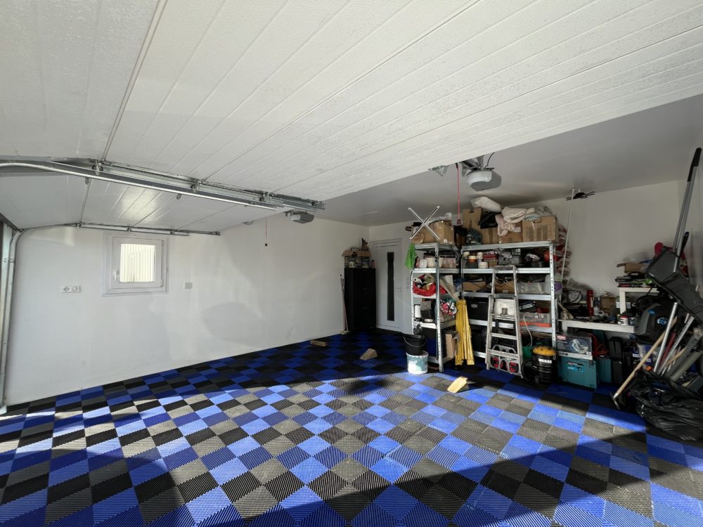 garage 2